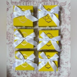 ✨ 6 Empty Kendra Scott gift boxes with white ribbon ✨